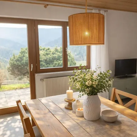 Haus Weitblick Am Kirchberg * バート・ペーターシュタル・グリースバッハ